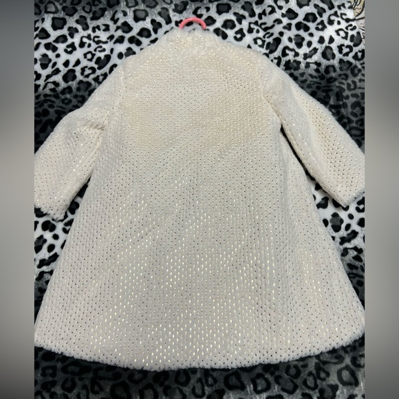 Blueberi Boulevard beige and Gold textured knit coat and dress - Picture 11 of 11